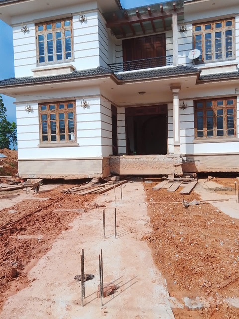 DI DỜI NHÀ LÙI 35m