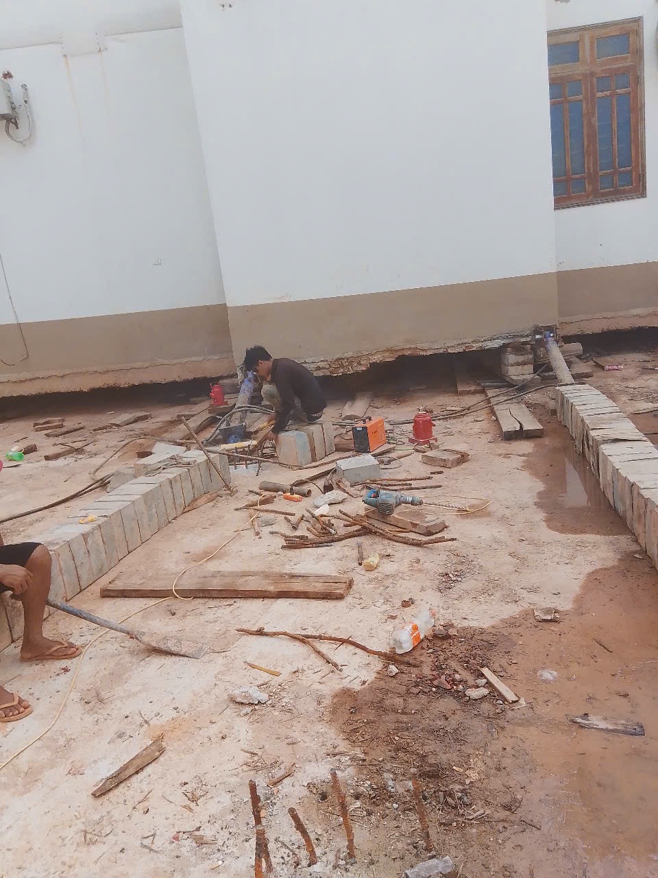 image-roofer-1